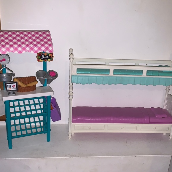 Barbie Other - Barbie Bunk Beds & Register Toys